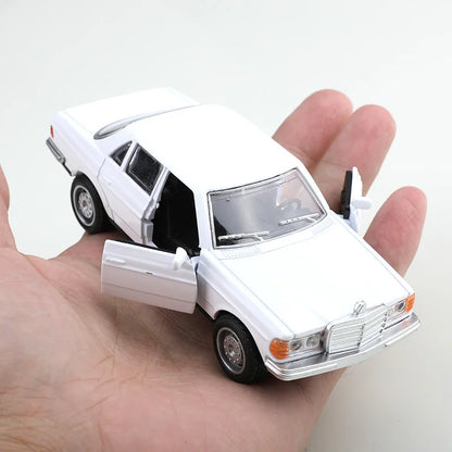 1:36 Classic S-Class Alloy Diecast Model Car