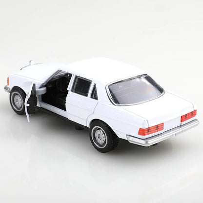 1:36 Classic S-Class Alloy Diecast Model Car