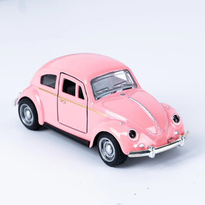 Classic 1:36 Retro Beetle Alloy Car Model with Opening Doors