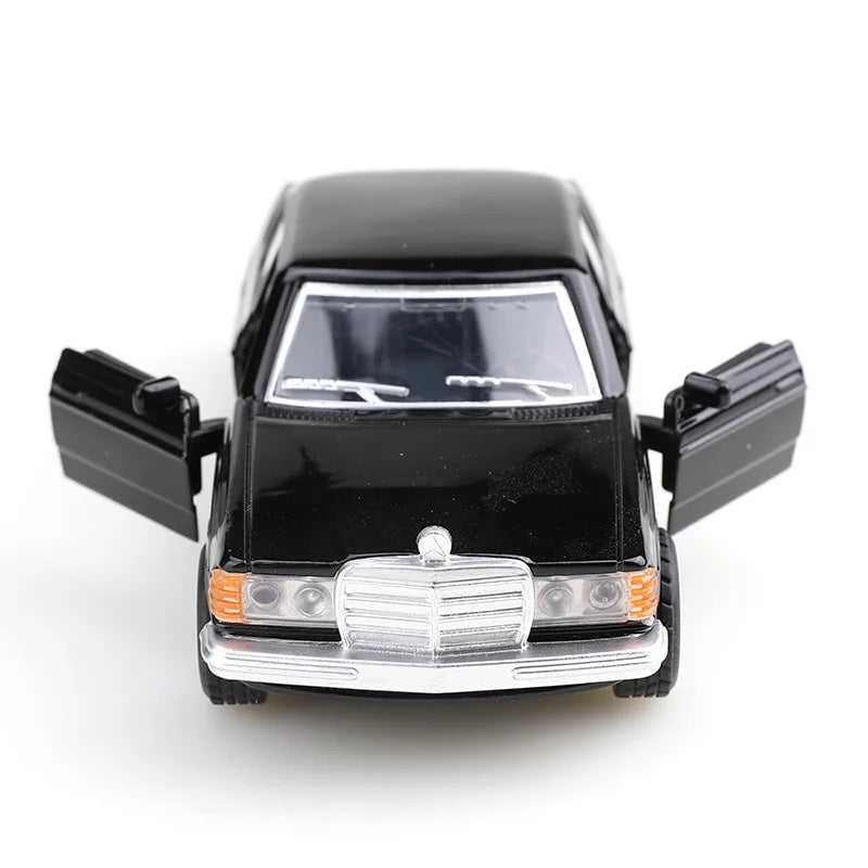 1:36 Classic S-Class Alloy Diecast Model Car