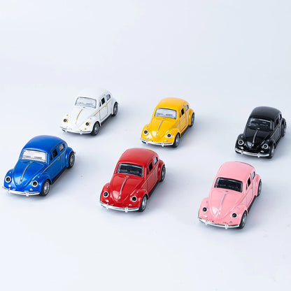 Classic 1:36 Retro Beetle Alloy Car Model with Opening Doors